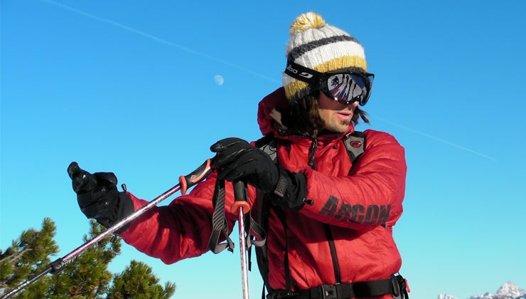 Wie misst man die Hangneigung beim Skitouren gehen?