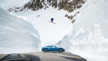Zeitsprung - The Porsche Jump